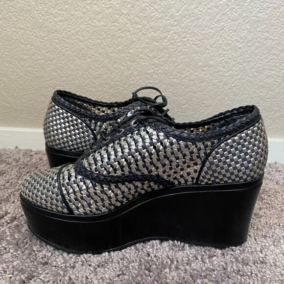 SCHUTZ Black and Silver Woven Lace Up Wedge Platform Sandals Size 6 - Picture 15 of 16